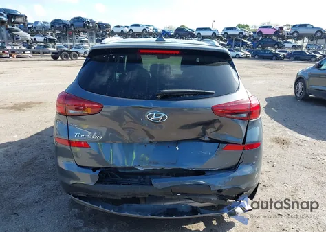 2019 Hyundai Tucson Sport z USA, uszkodzony, nr VIN KM8J33AL5KU045058